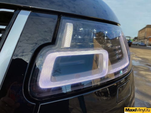 Полная оклейка Range Rover Vogue в прозрачный глянцевый полиуретан